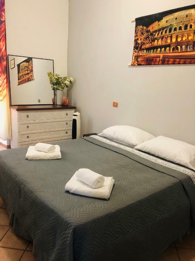 Parisa Suite Rom Exterior foto