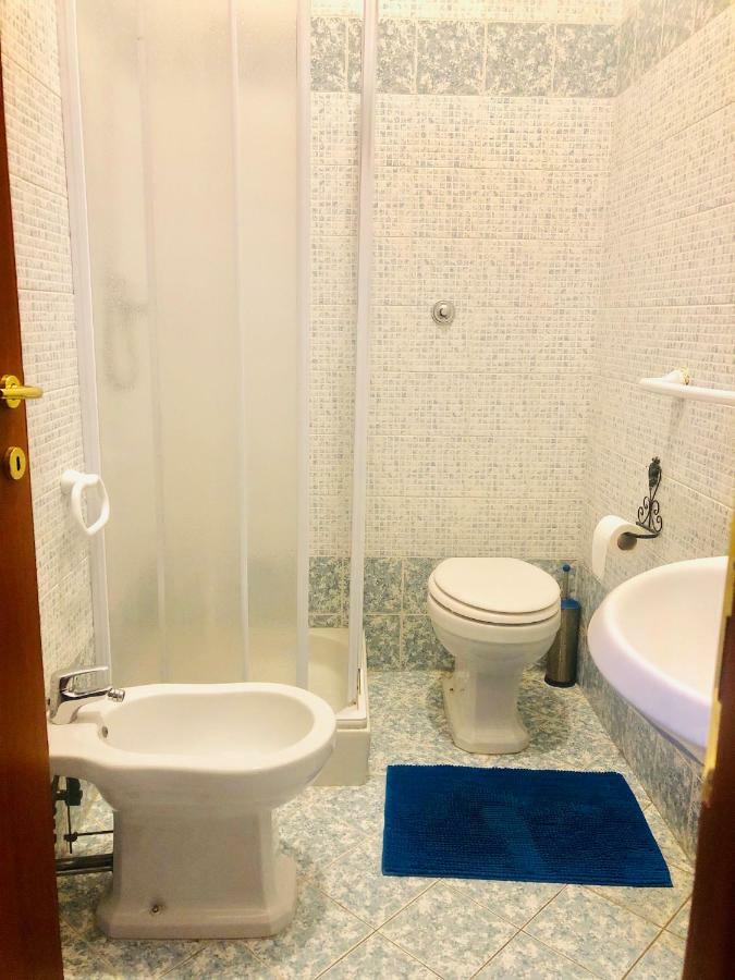 Parisa Suite Rom Exterior foto